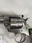 Ruger  22lr 7 22 mag  single six hunter  266-05655