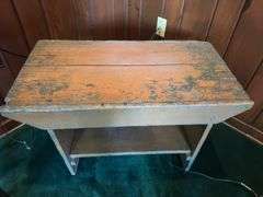 Primitive american antique painted table 33” long x 18” deep x 20” tall