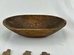 Wooden bowl and 5 Indian Arrow Heads
