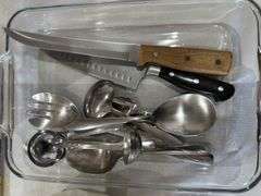 Glass baking dish, utensils, hand blender