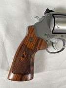 S & W  44 mag  629-8  CZM6182