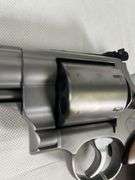 S & W  44 mag  629-8  CZM6182