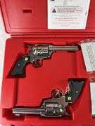 Ruger  357 mag  SASS Vaquero  SASS 09484/ SASS09483