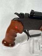Thompson Center  44 mag  Contender  215549
