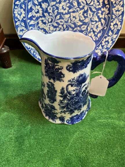 Blue/white porcelain pitcher, 16” repaired round platter