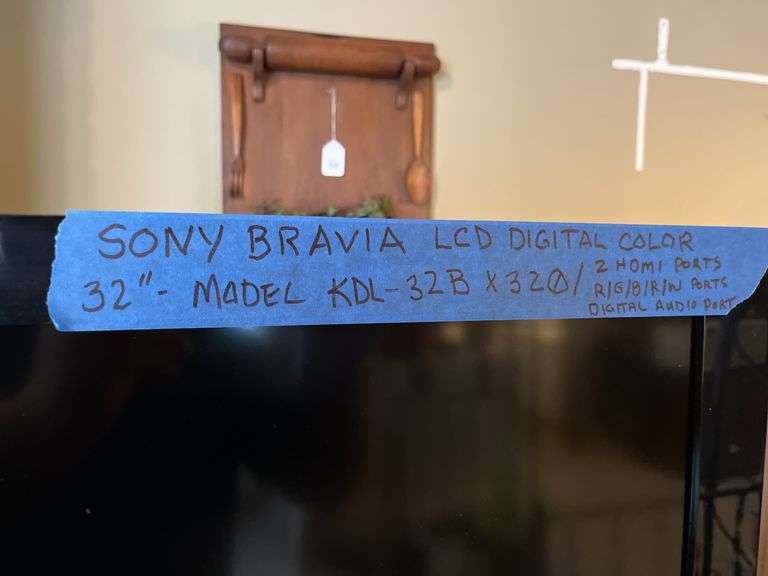 Sony Bravia LCD 32” TV