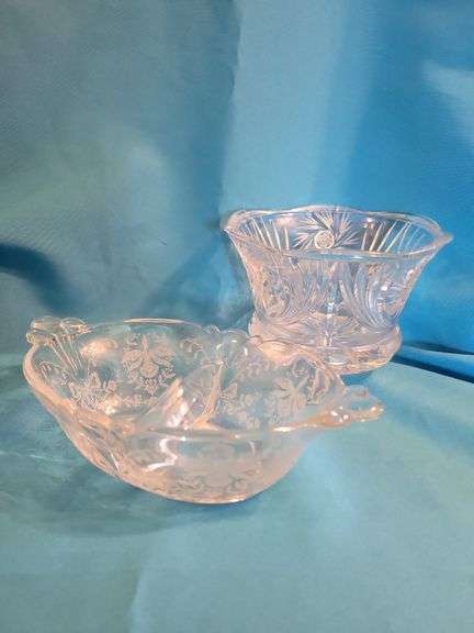 Clear Cut Glass Pedastal Candy Dish, Etched Glass Divided Dish, Fostoria Regency Glasses image