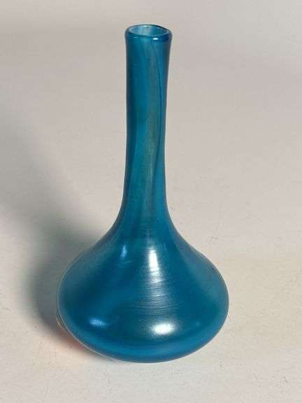 Signed blue Tiffany stem vase 1350E L.C. Tiffany image