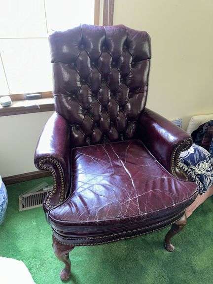 North Hickory Furniture leather chair