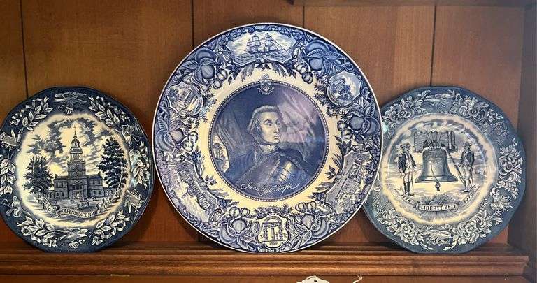Wedgewood  James Edward Oglethorpe plate, 2 Avon Bicentennial Plates