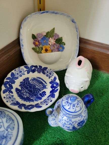 Ceramic Items (some chips)