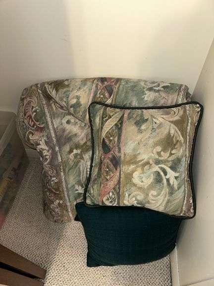 Lot of candles, bedspread with pillows, quilt