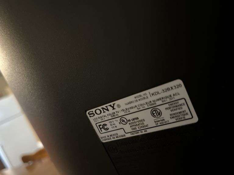 Sony Bravia LCD 32” TV