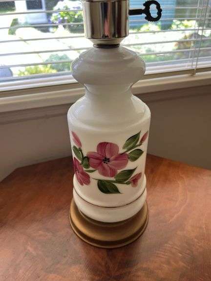 Hand painted vintage 24” table lamp
