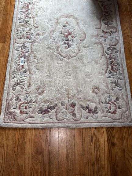 Asian style rug image