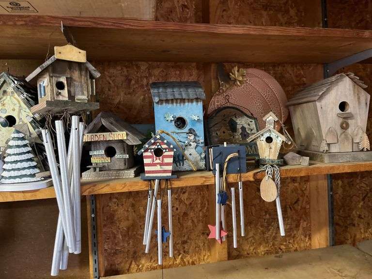 Bird houses, wind chimes