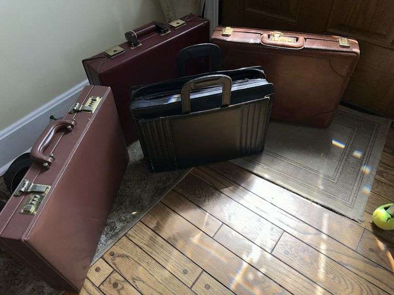 3 vintage briefcases, briefcase bag image