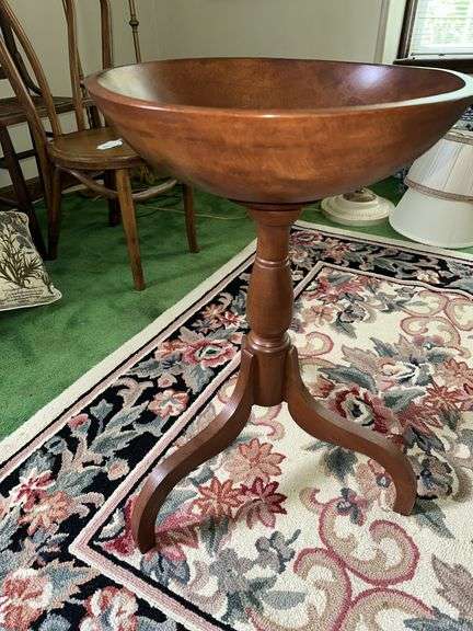 Bowl style stand