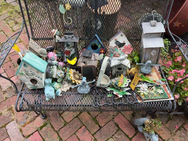 Birdhouses, garden decor(excludes bench) image