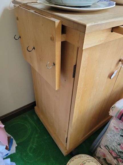 Kitchen Island 33 x 34 x 22
