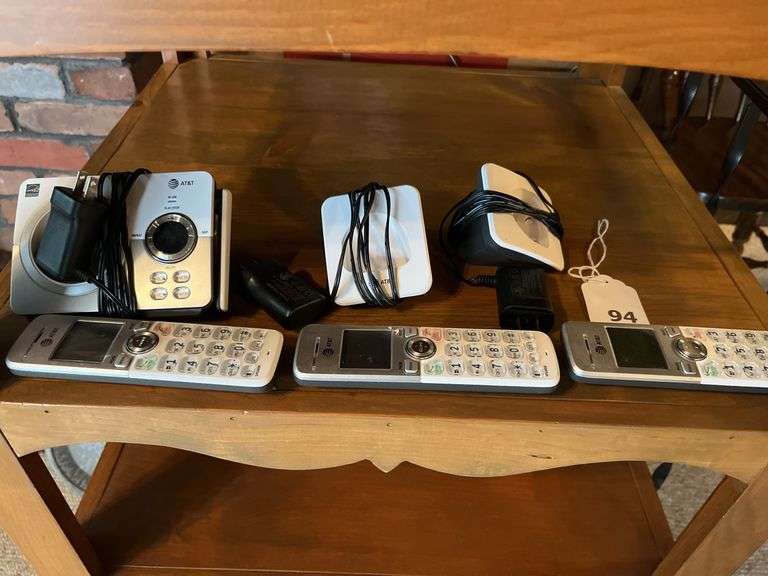 AT &T cordless phones