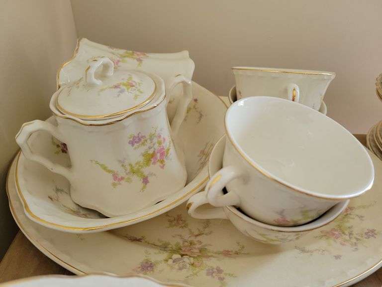 Vintage Trematie by Crooksville (USA) Chinaware