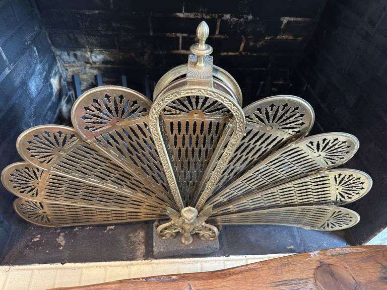 Brass peacock fireplace screen image