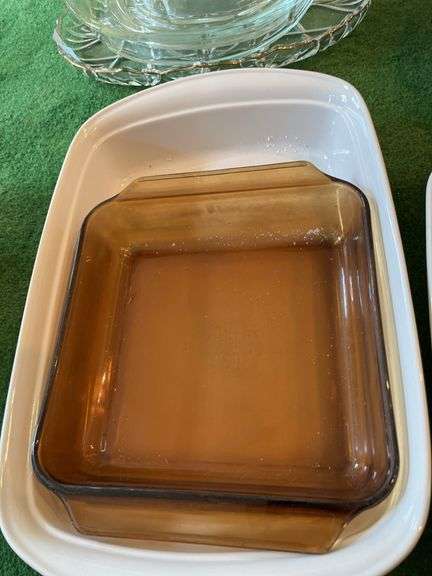 Corningware baking dish, pottery bowl, Anchor Hocking amber dishes