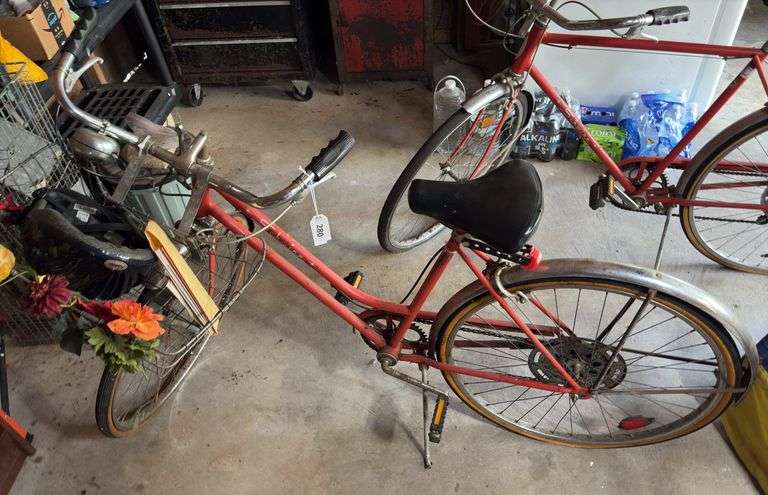 Vintage Ladies Schwinn Bike image