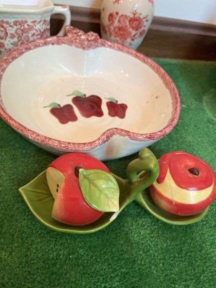 Soap dispenser , red/white creamer, apple bowl, damaged apple salt/ pepper