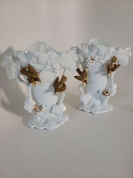 Vintage Pereira Porcelain Vases 8¾" tall (chip) image