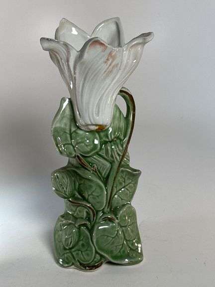 Smith Brothers 6 1/2" vase image