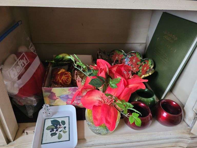 Holiday Decor image