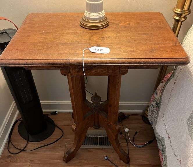 Antique Oak rectangular lamp table