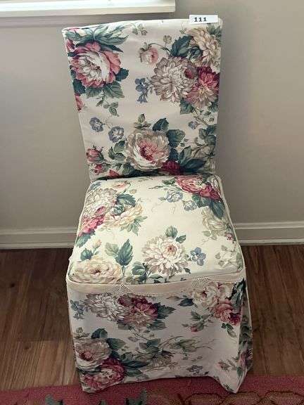 Folding wood chair w/ slip cover