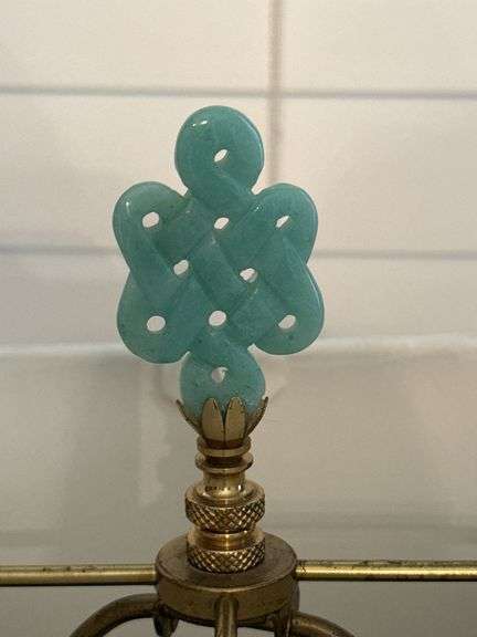 Ceramic base table lamp with jade finial 28"
