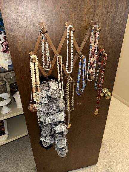 Lot of costume jewelry
