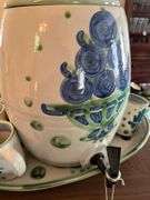 Large MA Hadley dispenser, 5 mugs, 18” platter