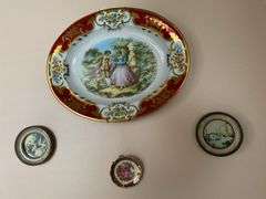 Tin tray, wall hangings