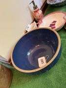 10” blue crock bowl
