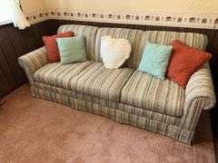 International Furniture 3 cushion hide a bed sofa