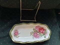 2 antique bowls: 1 with opalescent finish, 2 stands
