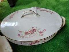 Floral Pattern Porcelain Dishware Collection