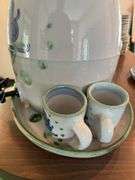 Large MA Hadley dispenser, 5 mugs, 18” platter
