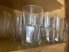 Glasses and coffee cups