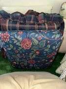 Lot of throw pillows