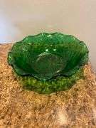 2 emerald green bowls, pair of green swans