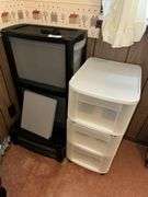 2 plastic drawer units