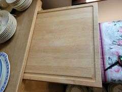 Kitchen Island 33 x 34 x 22