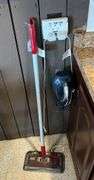B&D rechargable broom, B & D vac